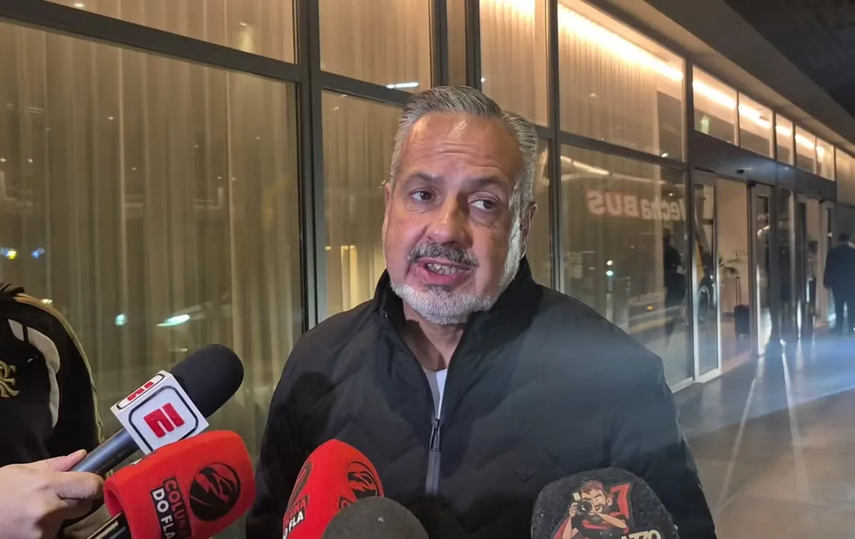 Diretor do Flamengo critica uso do Maracanã pelo Vasco e aponta preocupação com o gramado