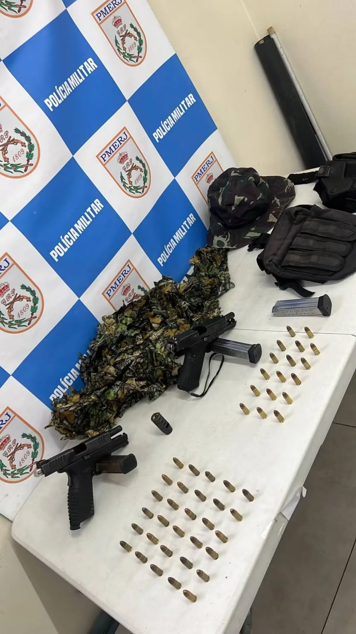 Adolescente suspeito de recrutar criminosos para invasão na Vila Brasília é apreendido em Volta Redonda
